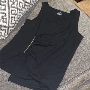 Raw cut, black tank top